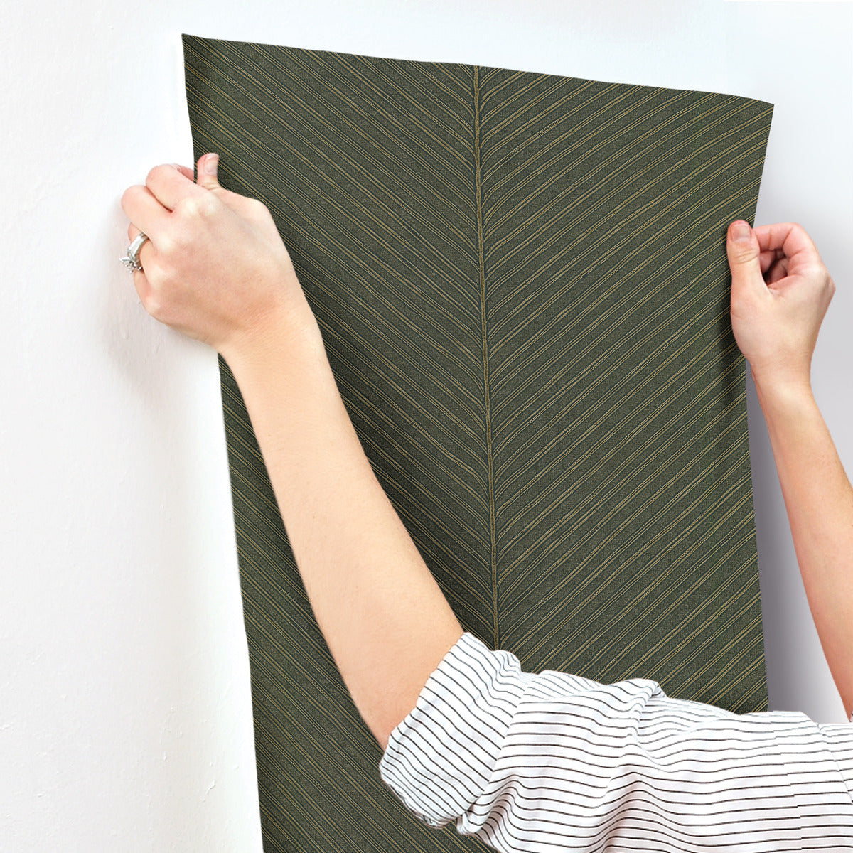 Green/Gold Palm Chevron Wallpaper