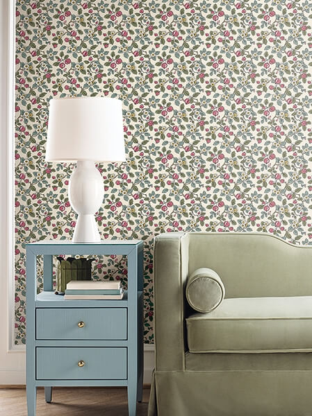 Framboise Merlot Berry Vines Wallpaper