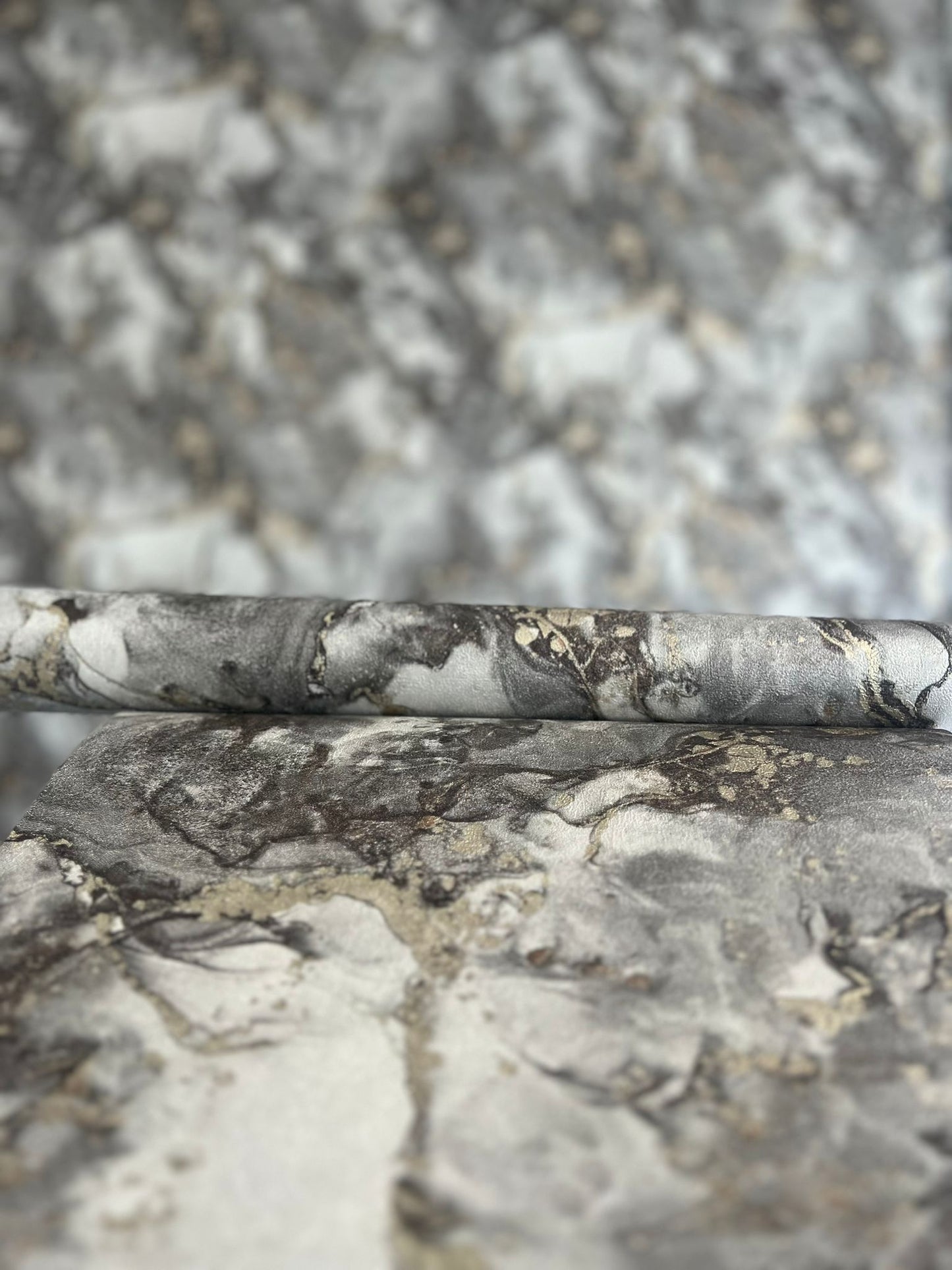 Dazzling Grey-Gold Marble Wallpaper