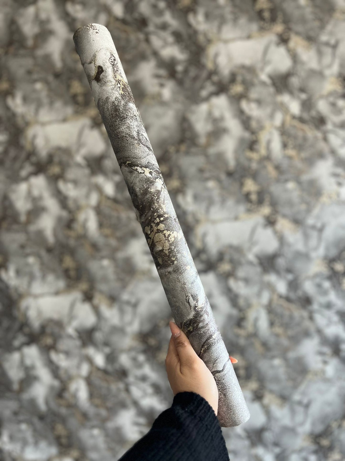 Dazzling Grey-Gold Marble Wallpaper