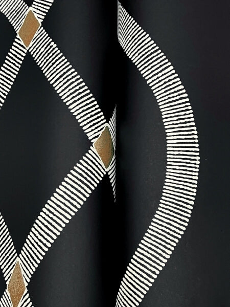 Ellena Black Wallpaper