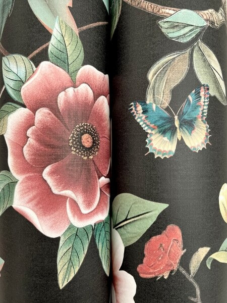 Kimora's Garden Black Wallpaper