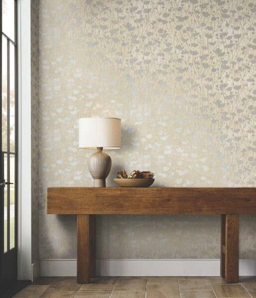 Shimmering Poppies Cream & Silver Wallpaper