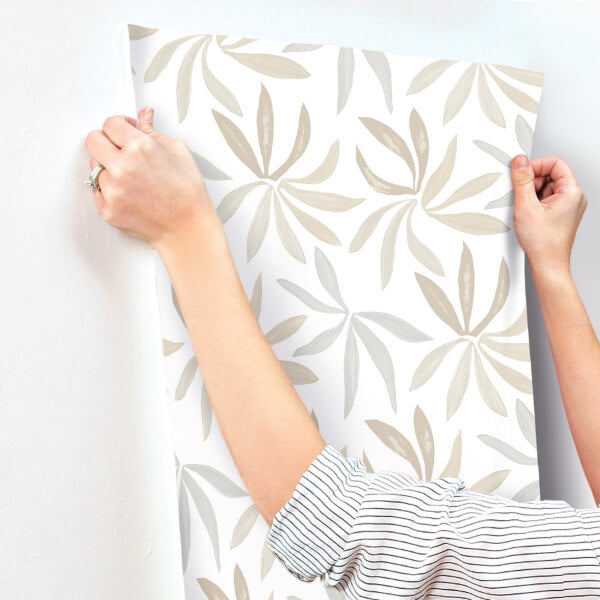 Little Garden Neutral & Pearl Wallpaper