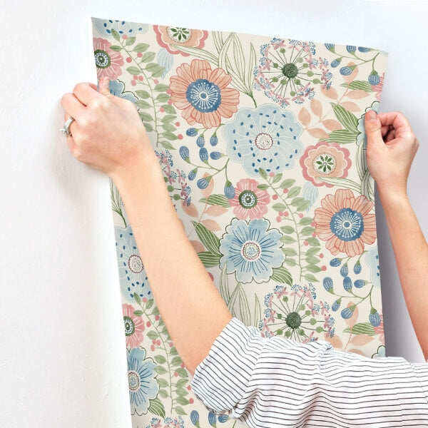 Artistic Bouquet Multicolor Wallpaper
