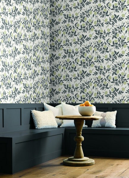 RI5150 White/Black Peonies Wallpaper