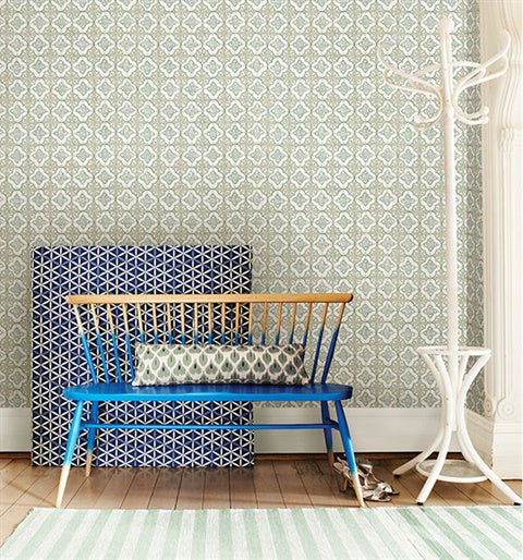1014-001851 Green Geo Quatrefoil Wallpaper By Brewster