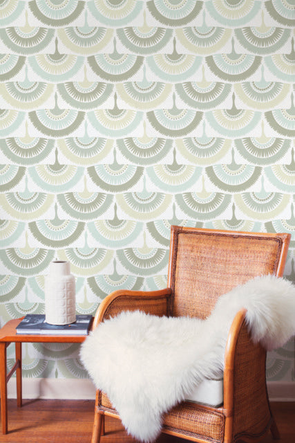 Cream/Blue Feather and Fringe Wallpaper