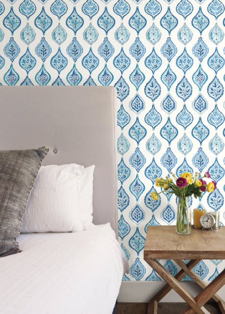 White/Blue Marketplace Motif Wallpaper