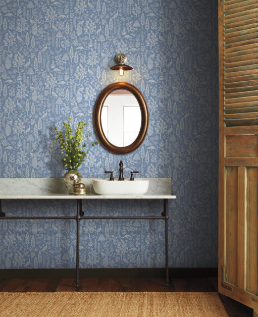 LightBlue Menagerie Toile Wallpaper