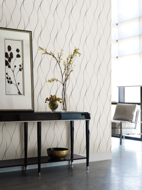 White/Silver Wavy Stripe Wallpaper